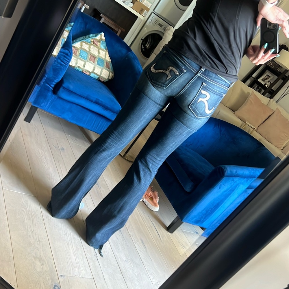 Rock & republic jeans with rhinestone r&r on pockets sz 29